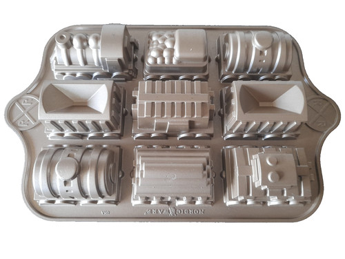 Train cake tin nordic - train,