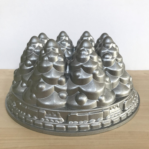 Nordic ware holiday - ware, bundt