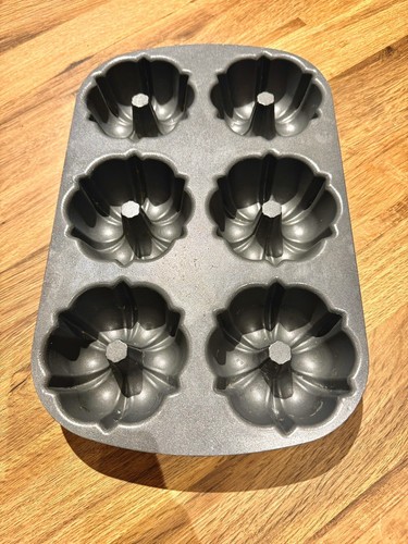 Nordic ware cake - ware,