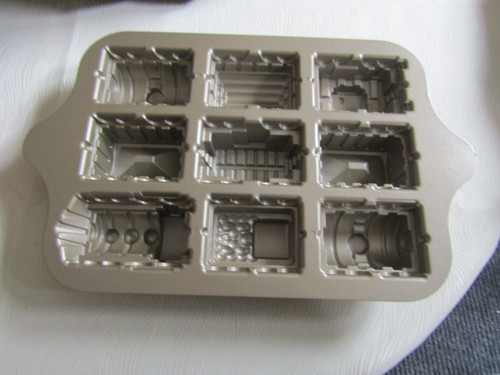 Lakeland nordic ware - lakeland,