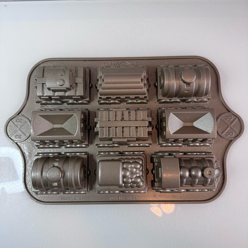 Nordic ware train - train, pan