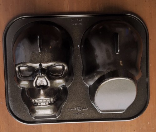 Nordic ware skull - ware, pan