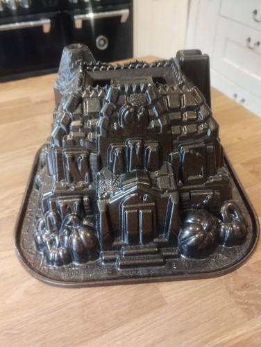 Nordic ware haunted - haunted, manor